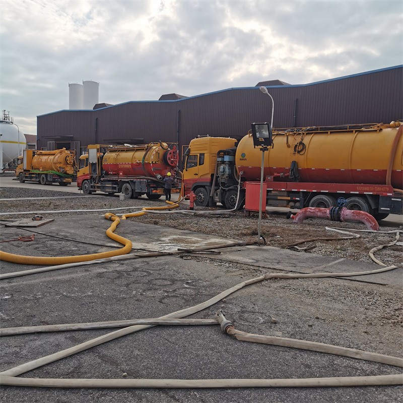 莱芜污水池清理